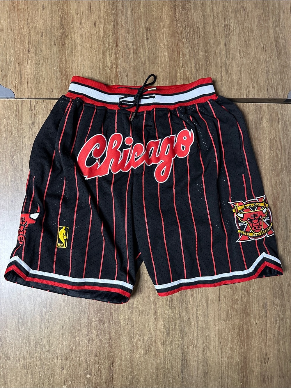 Just Don great shape Chicago bulls jersey knit black red basketball shorts